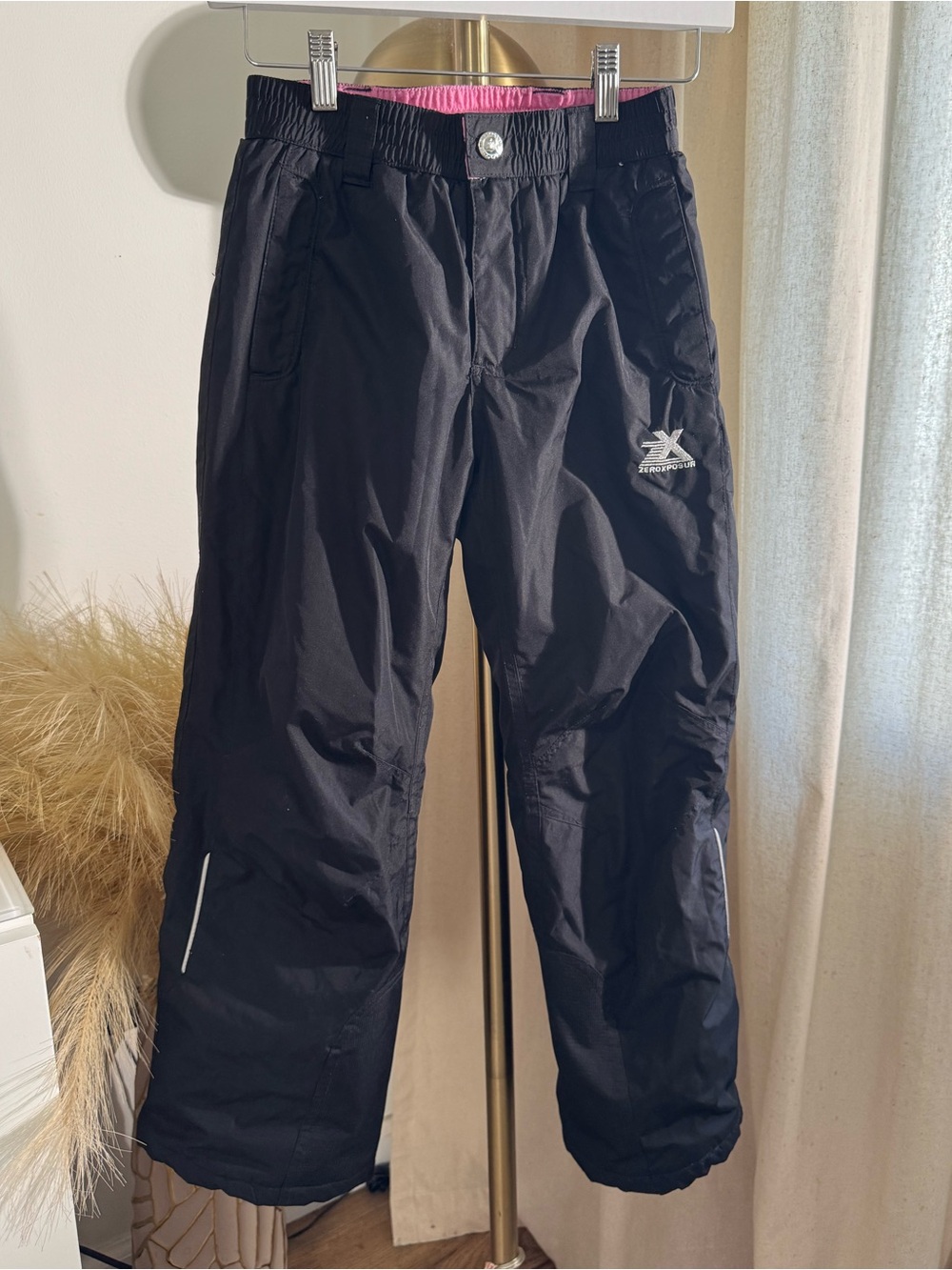 ZeroXposur Black Snow Pants with Pink Waistband